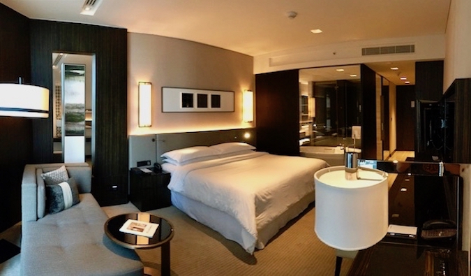 Guest Room5